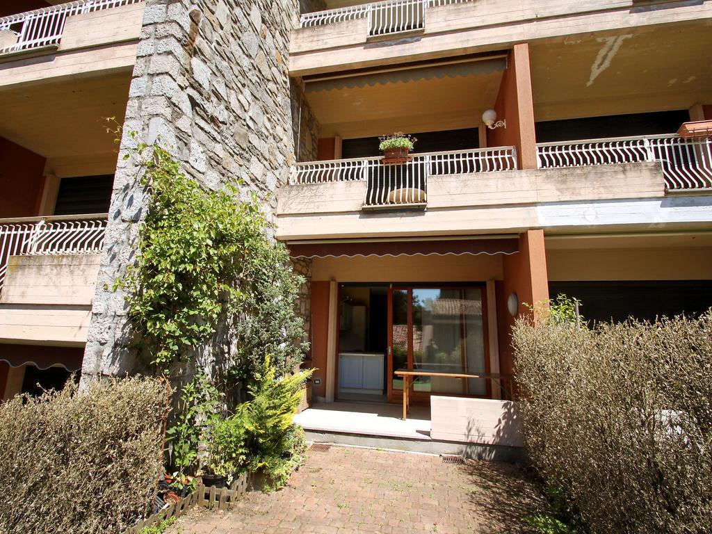 Apartment Hermitage-5 By Interhome Porto Valtravaglia Pokoj fotografie
